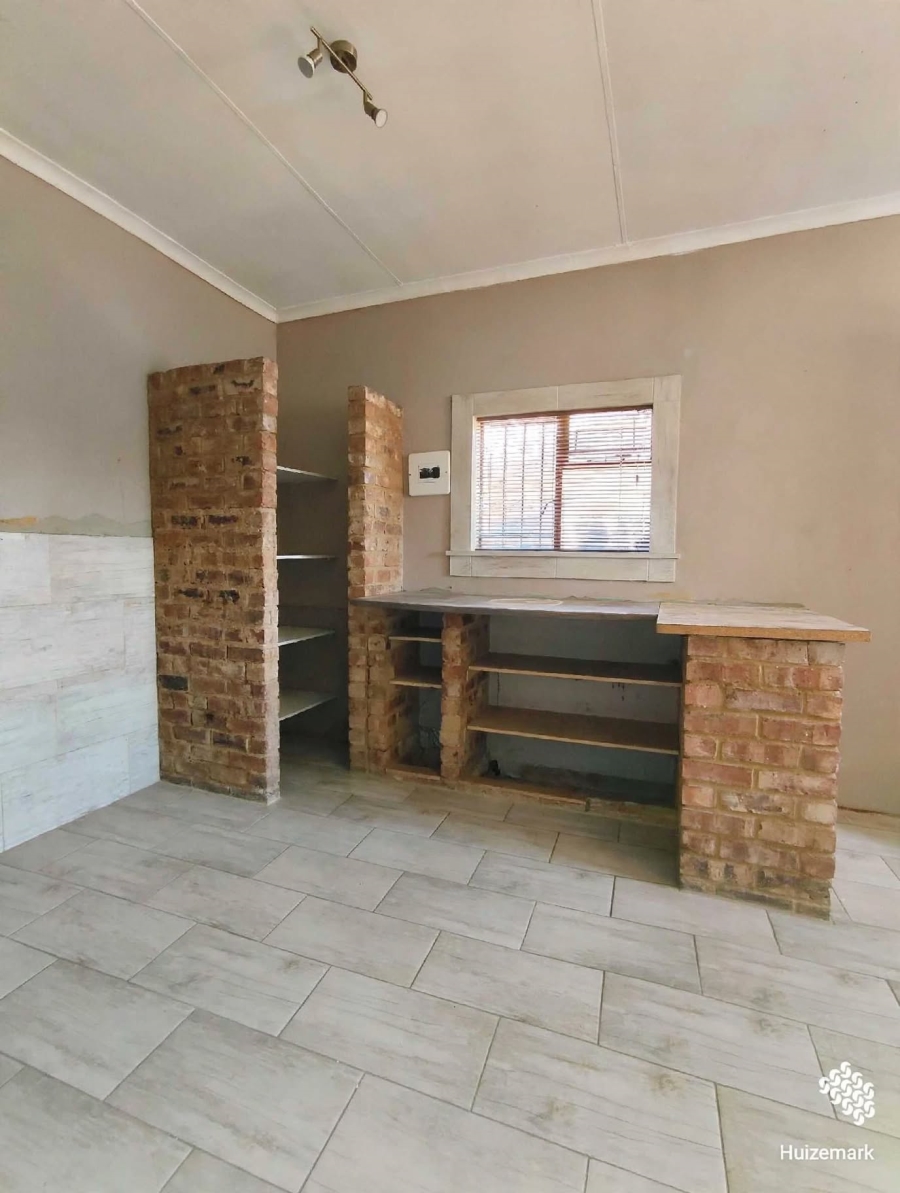 4 Bedroom Property for Sale in Roodia Free State